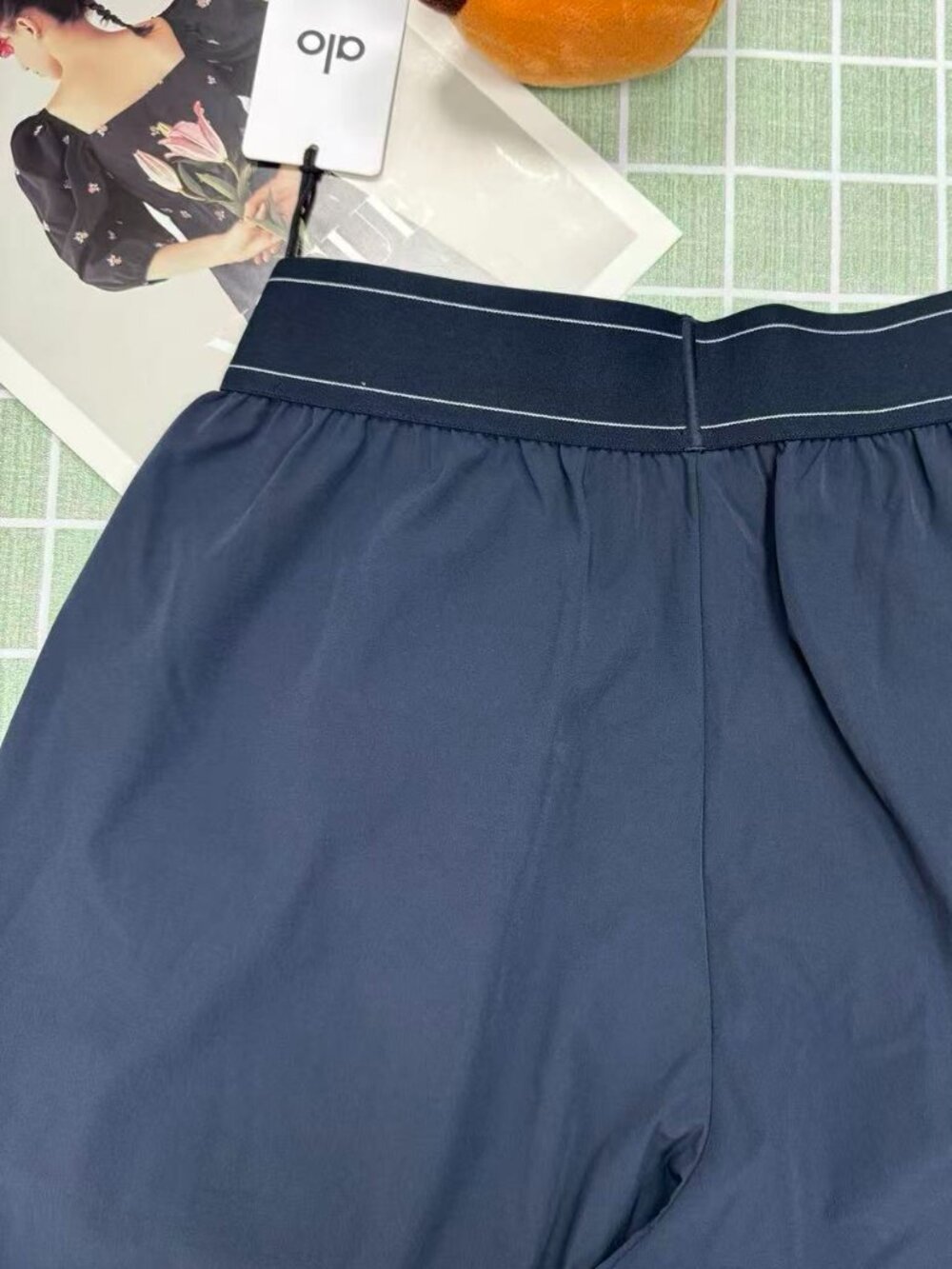 Navy Blue ALO Yoga Relaxed Wide Leg Lounge Pants NWT β¨ Length:30" Inseam - Picture 5 of 6